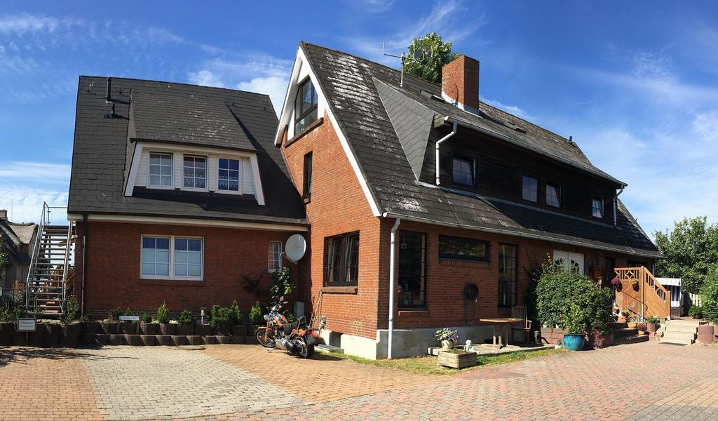 Gastehaus Sylvie - Wohnung 8 List Exterior foto